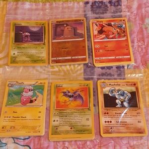 Pack of 12 common pokemon cards